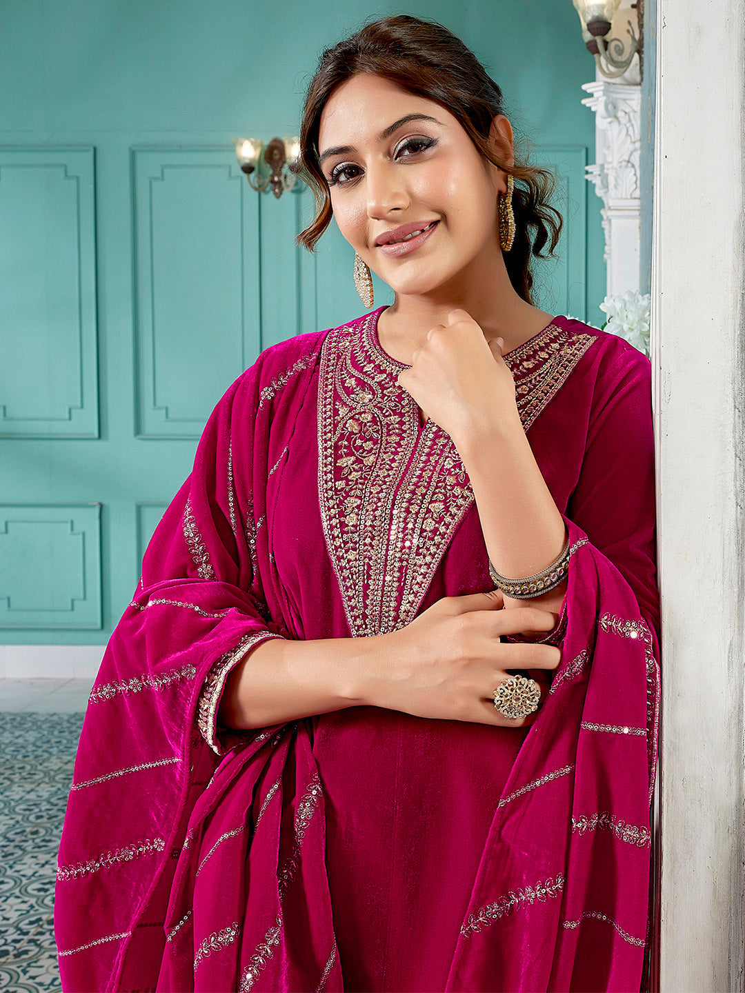 Pink Velvet Zari Embroidered Straight Kurta Set  - By Janasya