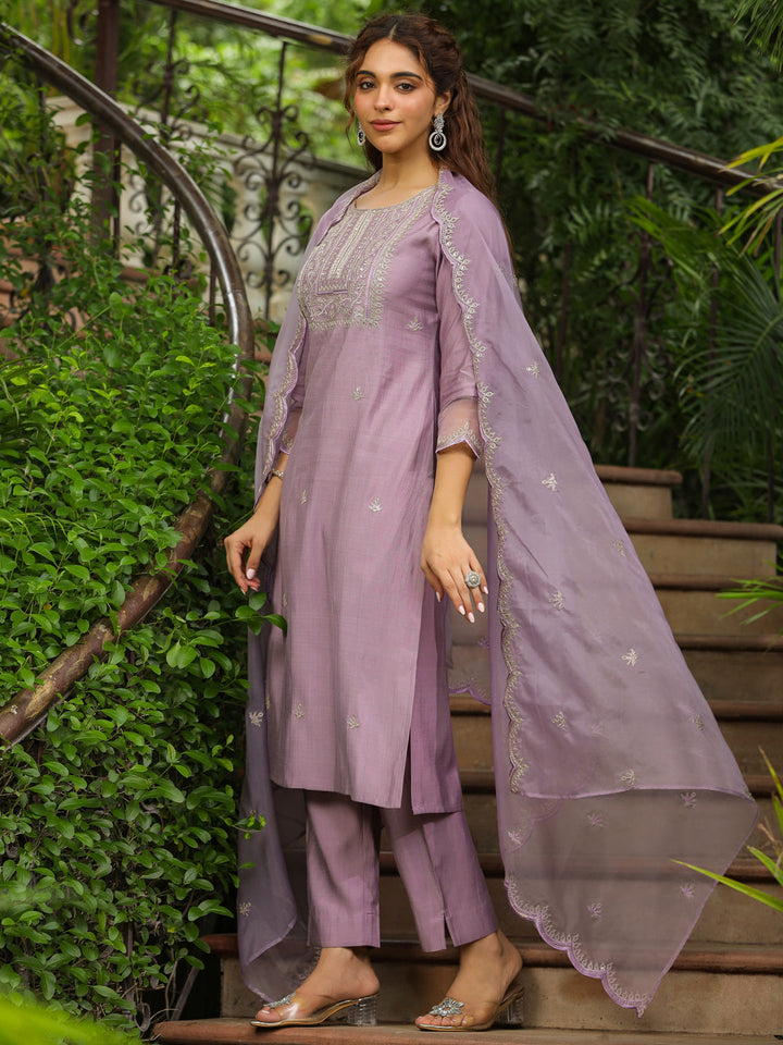 Lavender Silk Blend Embroidered Straight Kurta Set  - By Janasya