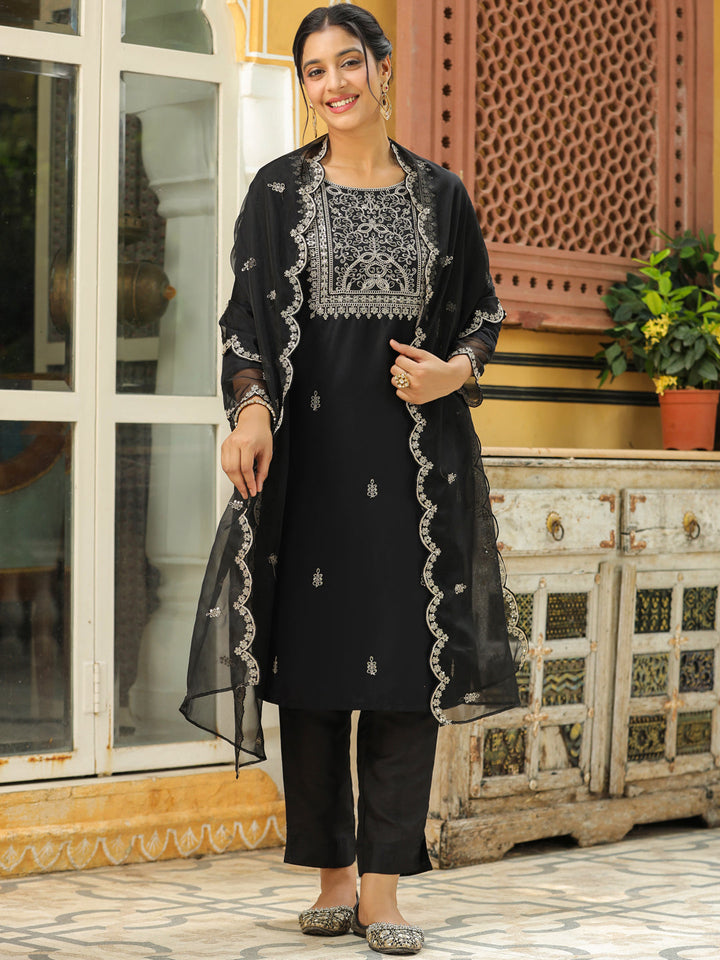 Black Silk Blend Embroidered Straight Kurta Set  - By Janasya