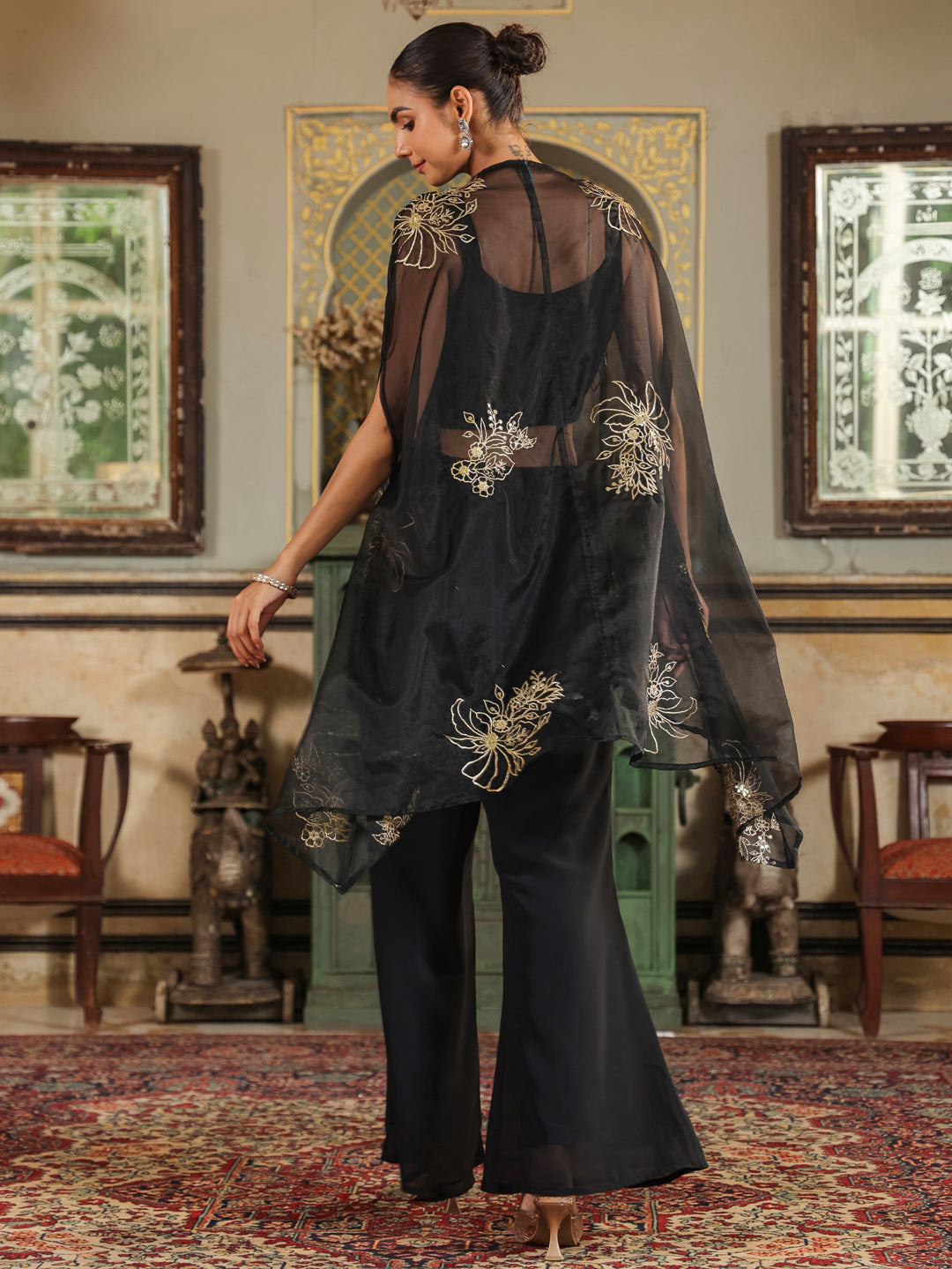 Black Georgette Zari Embroidered Crop Top With Pant & Cape Set  - By Janasya