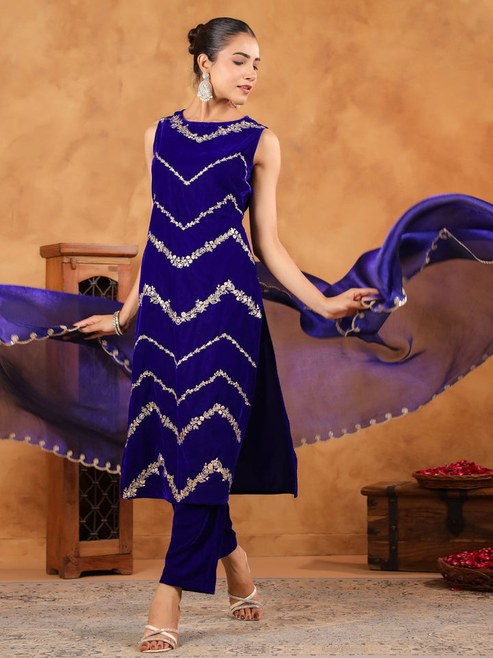 Royal Blue Velvet Zari Embroidered Straight Kurta Set  - By Janasya