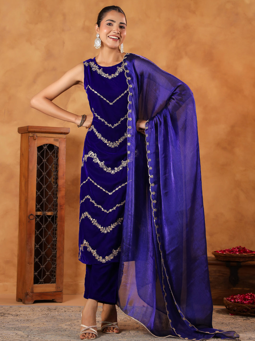 Royal Blue Velvet Zari Embroidered Straight Kurta Set  - By Janasya