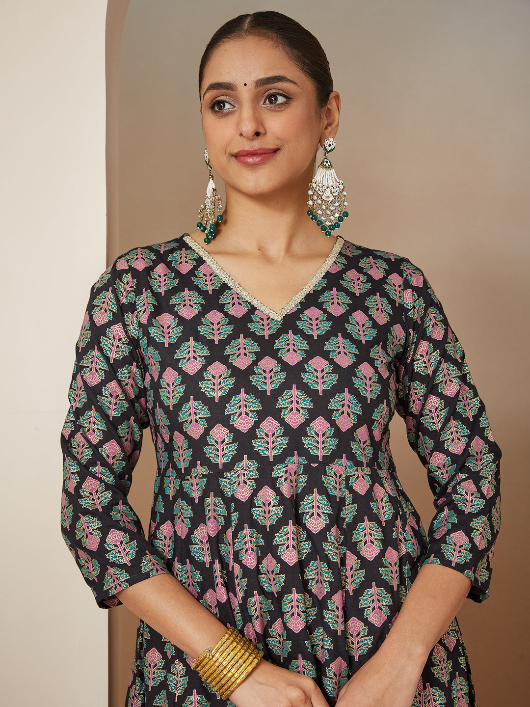 Janasya Women's Black Rayon Foil Printed Anarkali Kurta Set - qivii