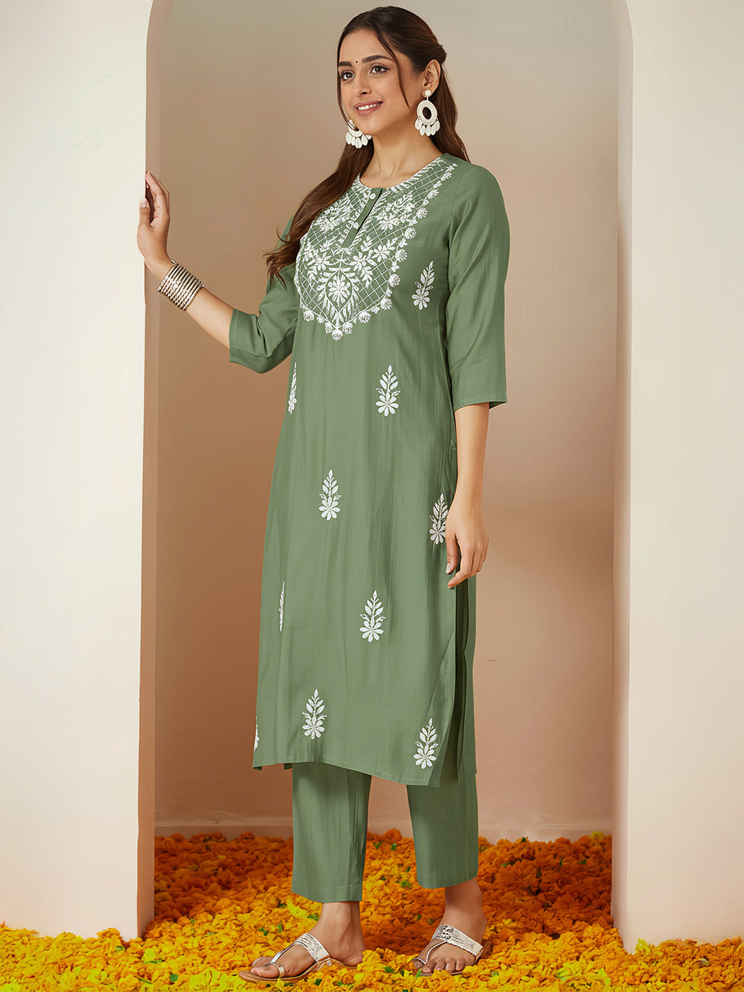 Janasya Women's Sage Green Silk Blend Embroidered Straight Kurta Set