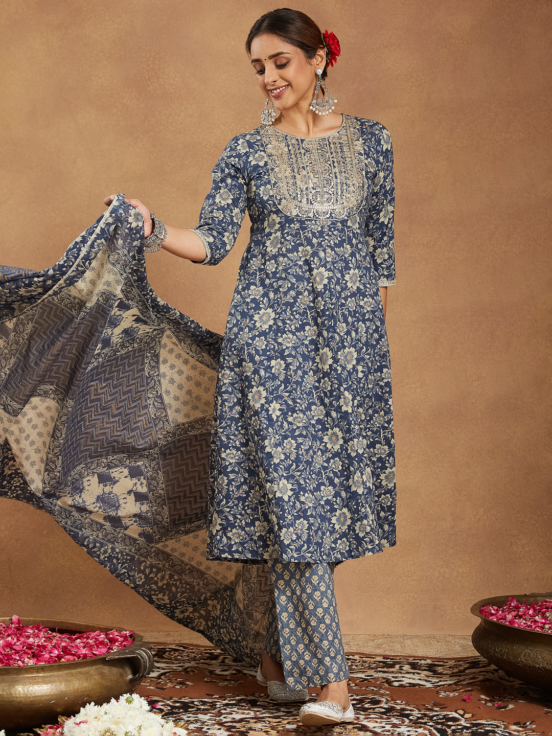 Janasya Women's Blue Pure Cotton Floral Printed Anarkali Kurta Set - qivii