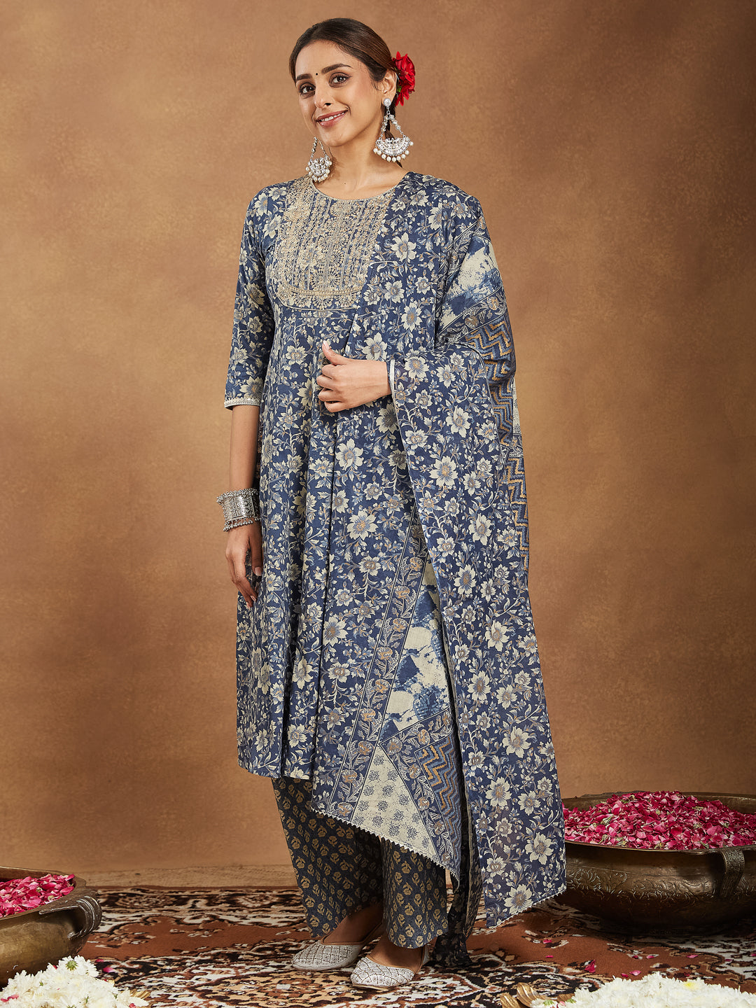 Janasya Women's Blue Pure Cotton Floral Printed Anarkali Kurta Set - qivii