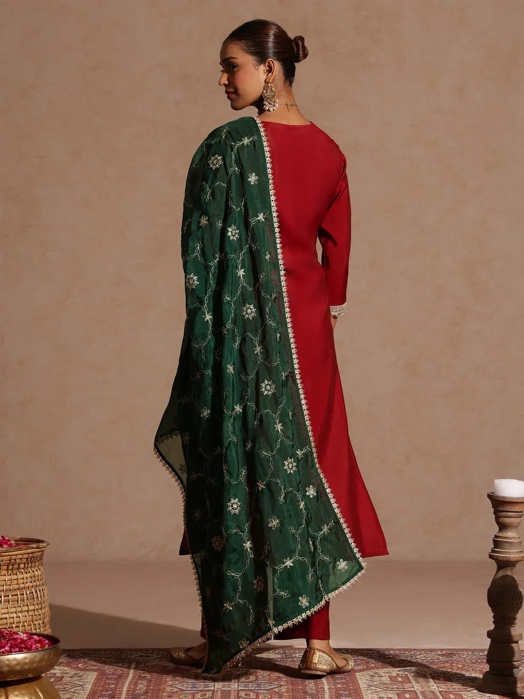 Janasya Women's Maroon Silk Blend Zari Embroidered Straight Kurta Set