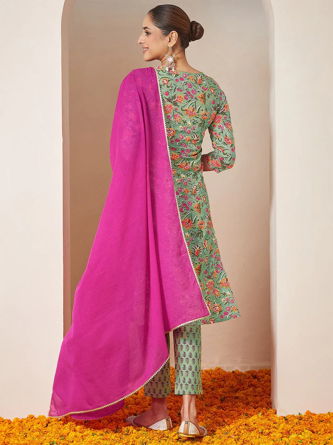 Janasya Women's Mint Green Pure Cotton Yoke Embroidered Floral Printed Straight Kurta Set