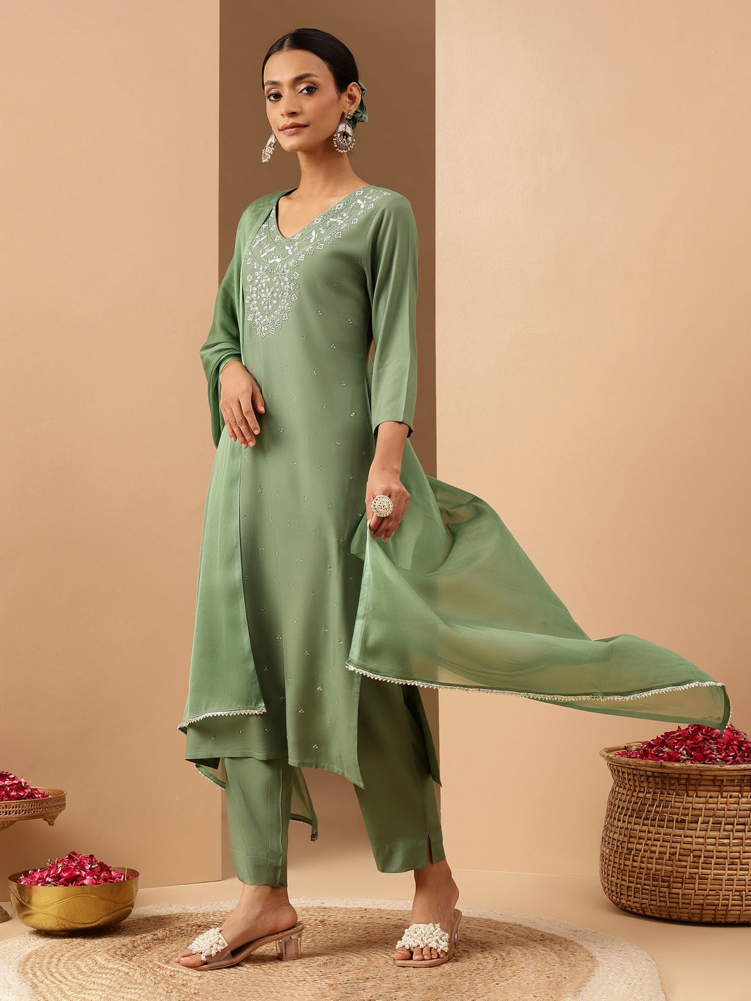 Janasya Women's Green Rayon Embroidery Straight Kurta Set - qivii