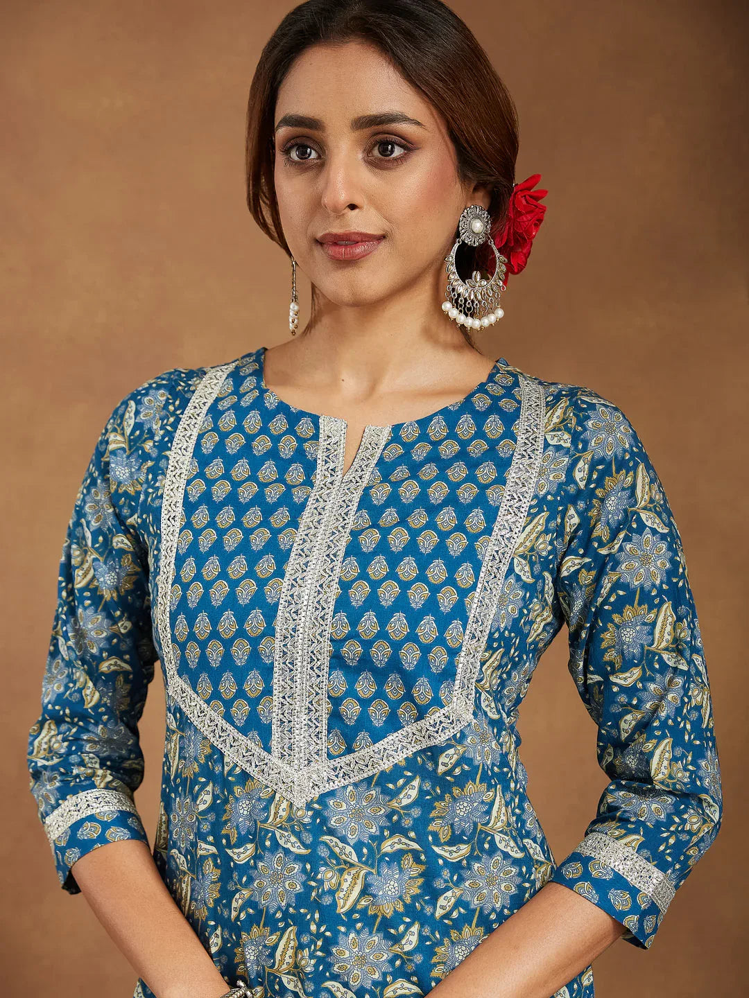 Janasya Women's Teal Blue Pure Cotton Yoke Design Floral Printed Straight Kurta Set