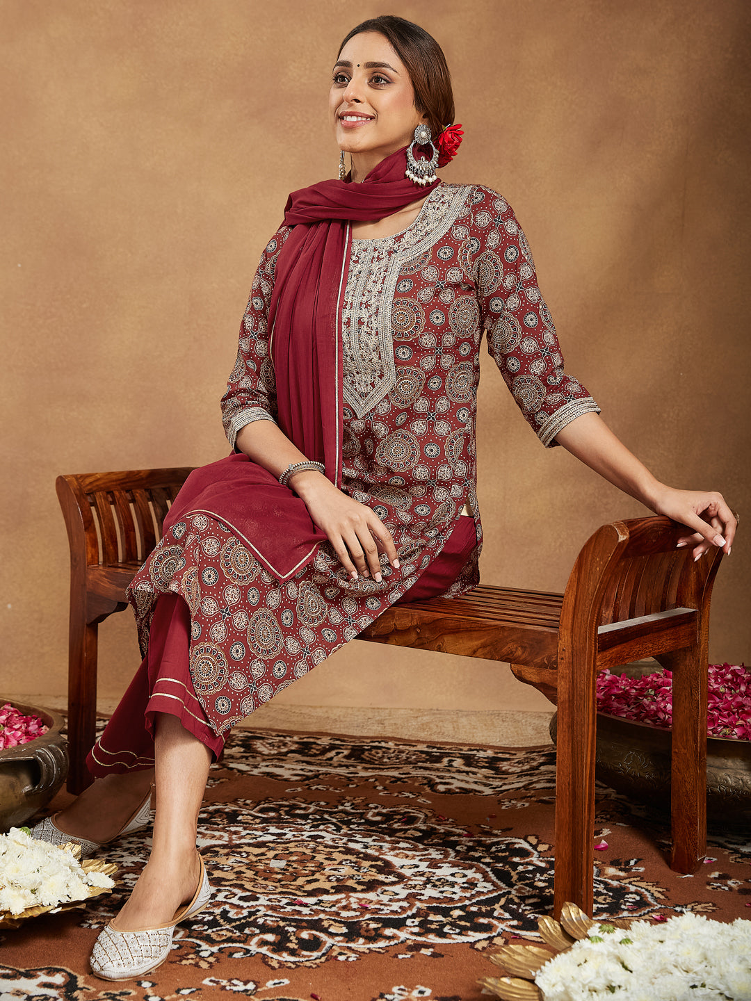 Janasya Women's Maroon Pure Cotton Ethnic Motifs Printed Straight Kurta Set - qivii