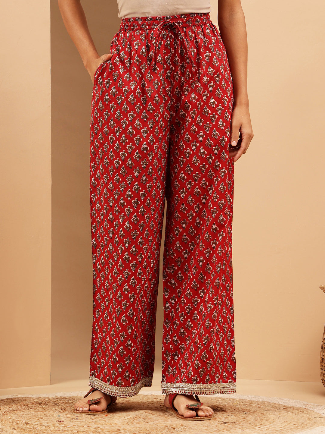 Janasya Women's Green & Maroon Pure Cotton Printed Straight Kurta Set - qivii