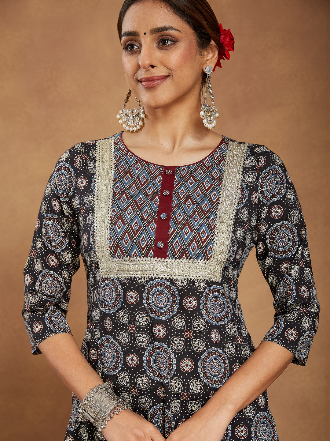 Janasya Women's Black Pure Cotton Ajrakh Printed Straight Kurta Set - qivii