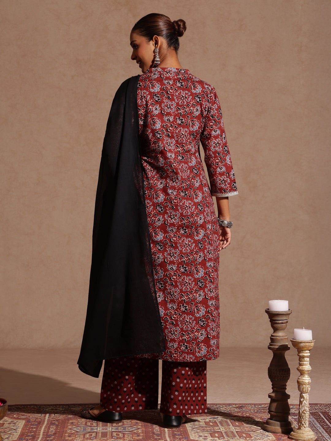 Janasya Women's Maroon Pure Cotton Floral Printed Straight Kurta Set - qivii