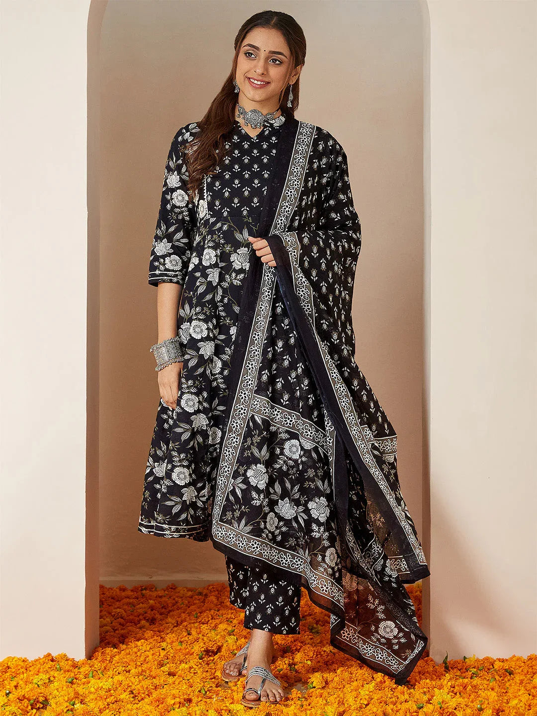 Janasya Women's Black Pure Cotton Floral Printed Anarkali Kurta Set
