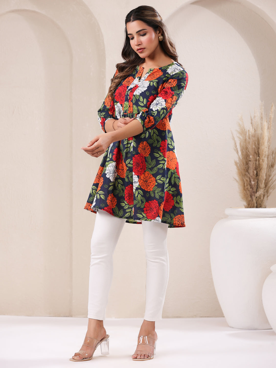Blue Pure Cotton Floral Printed A-Line Tunic - qivii