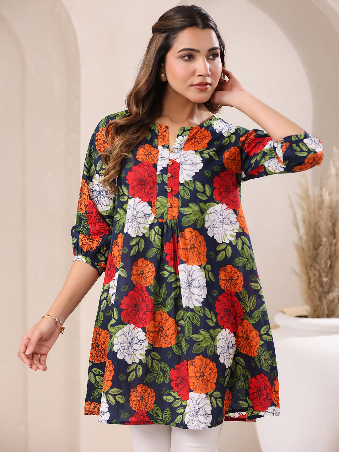 Blue Pure Cotton Floral Printed A-Line Tunic - qivii