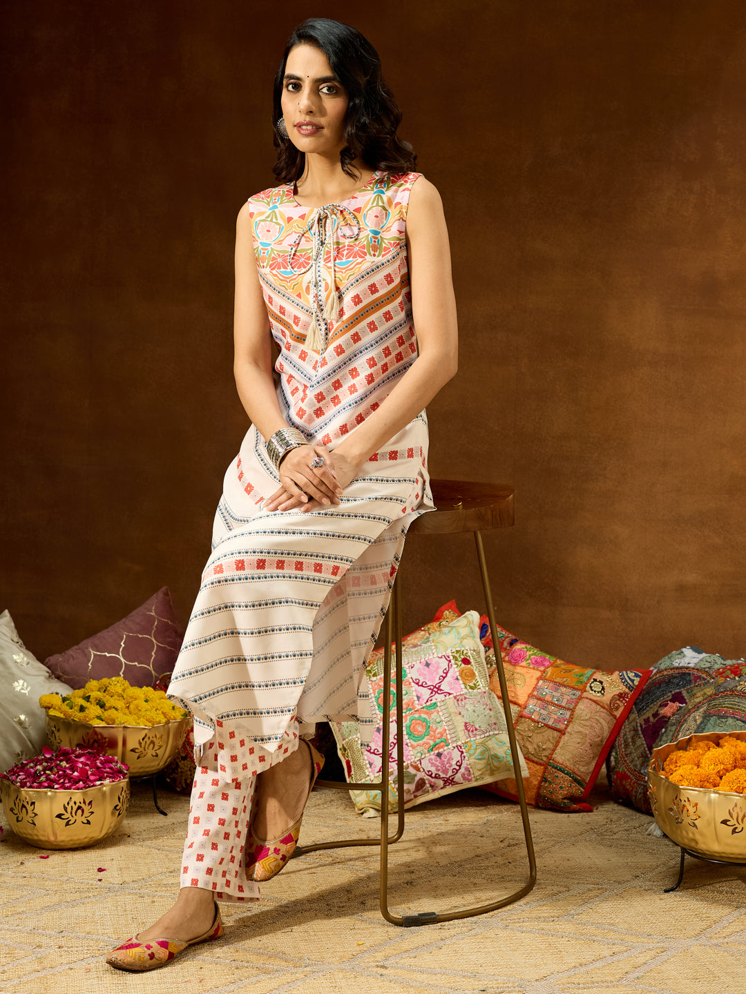 Janasya Women's Cream Cotton Blend Floral Printed Straight Co-ord Set