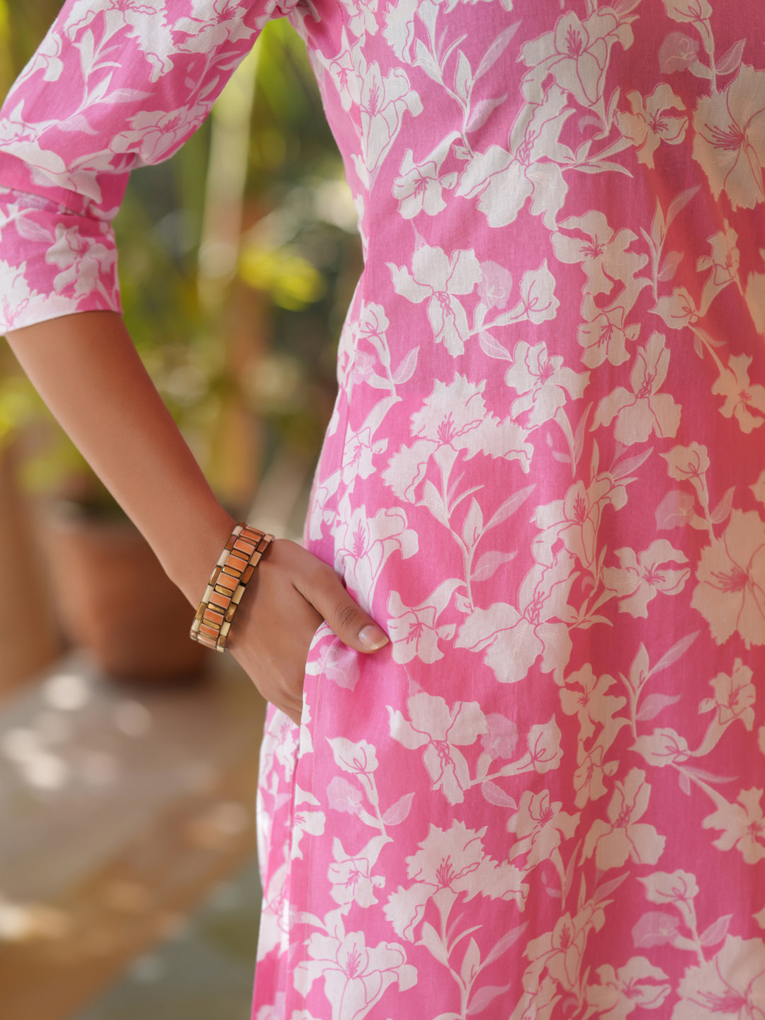 Pink Pure Cotton Floral Printed Straight Kurta Pant Set - qivii