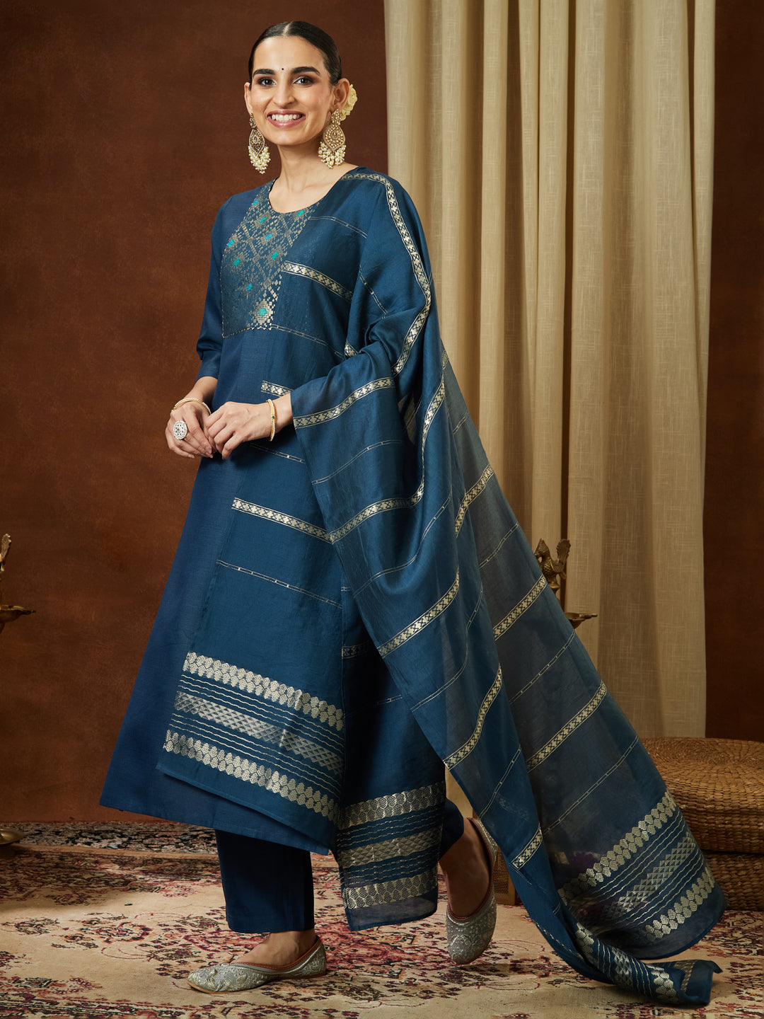 Janasya Women's Teal Blue Cotton Blend Yoke Design Straight Kurta Set - qivii