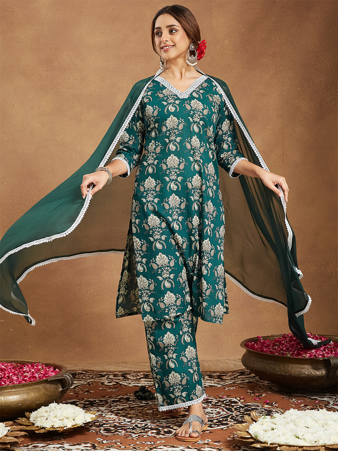 Janasya Women's Green Pure Cotton Paisley Printed Straight Kurta With Palazzo Set - qivii