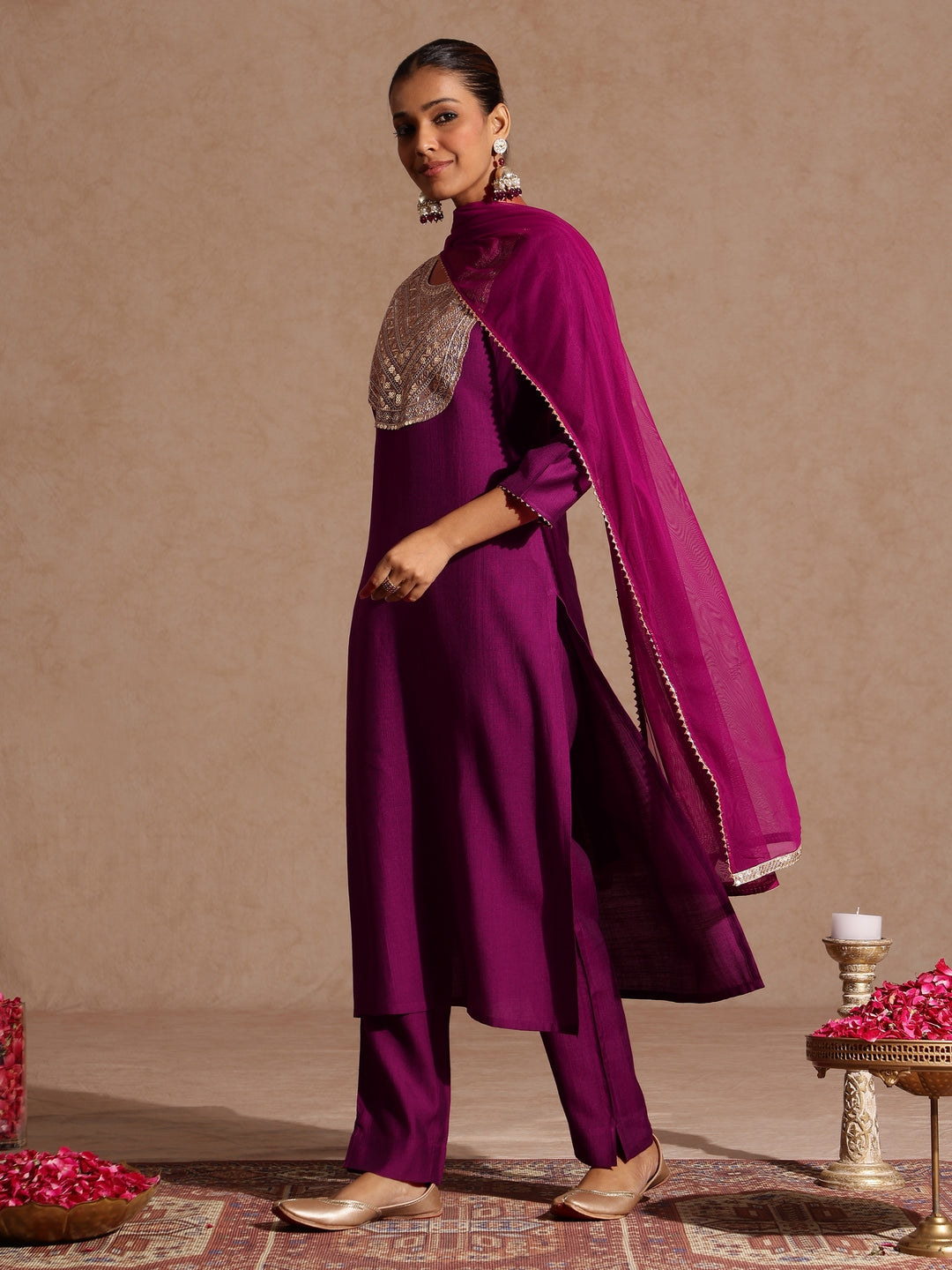 Janasya Women's Purple Silk Blend Zari Yoke Embroidery Straight Kurta Set - qivii