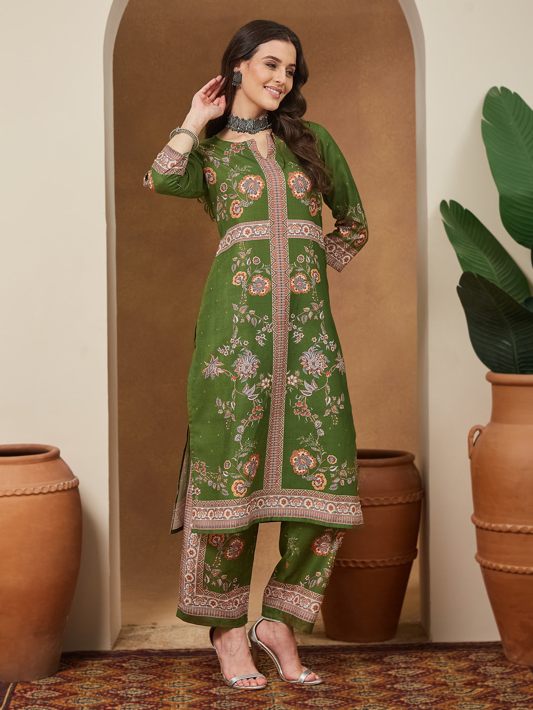 Janasya Women's Mehendi Green Cotton Blend Floral Printed Straight Kurta Set - qivii