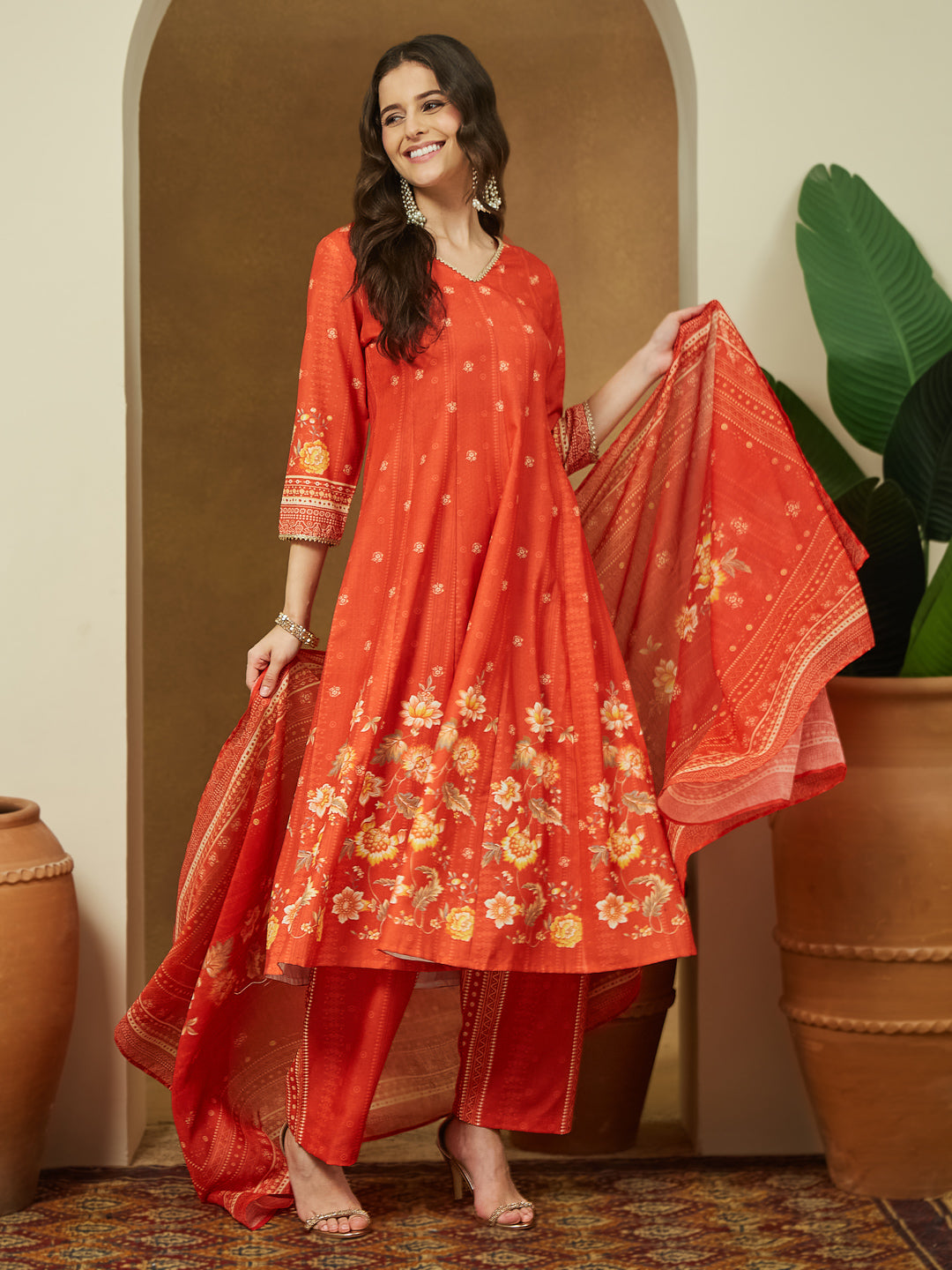 Janasya Women's Orange Cotton Blend Floral Printed Anarkali Kurta Set