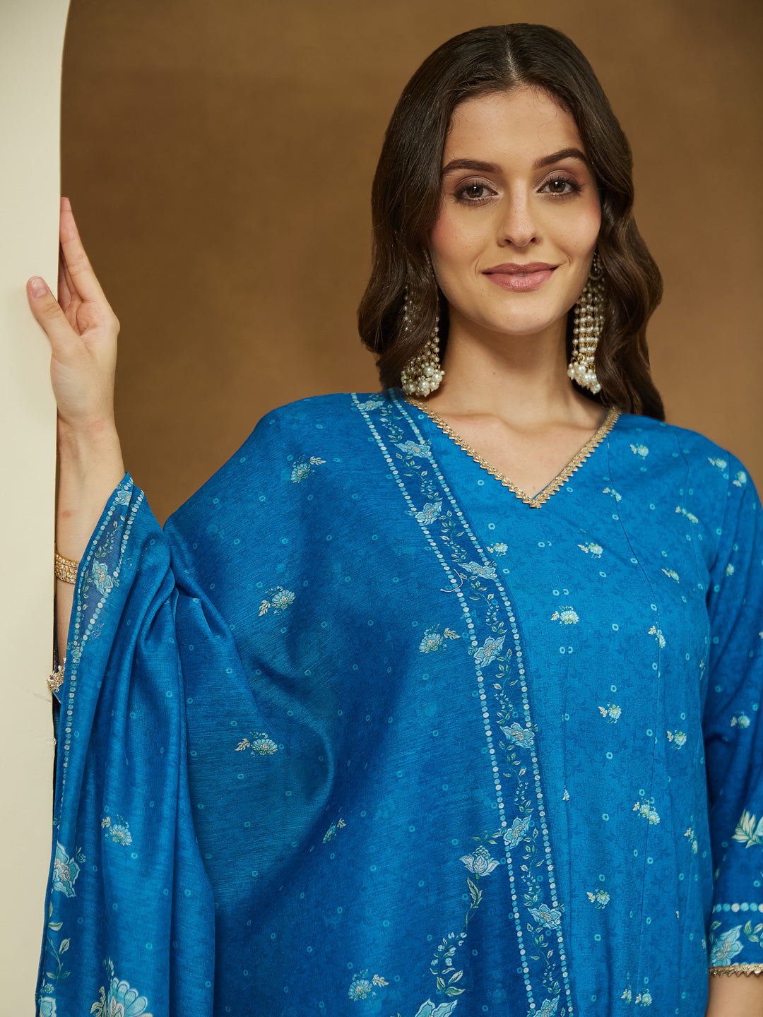 Janasya Women's Blue Cotton Blend Floral Printed Anarkali Kurta Set - qivii