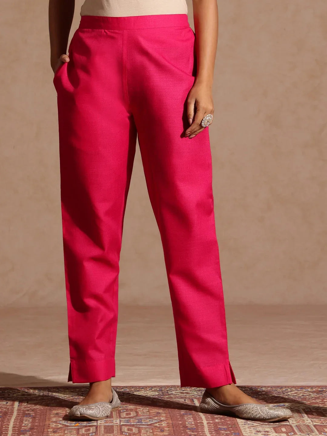 Janasya Women's Pink Cotton Blend Yoke Design Straight Kurta Set