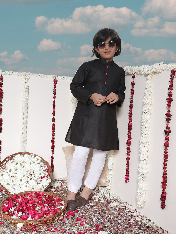 Vastramay Boy's Cotton Kurta and Pyjama Set