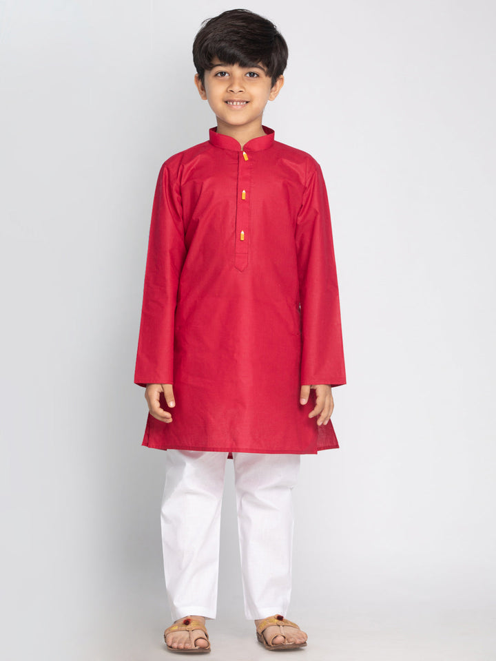 Vastramay Maroon And White Baap Beta Kurta And Pyjama Set