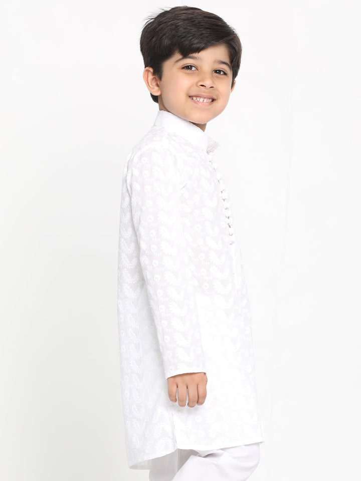 Vastramay Boy's White Lukhnowi Chikankari Kurta