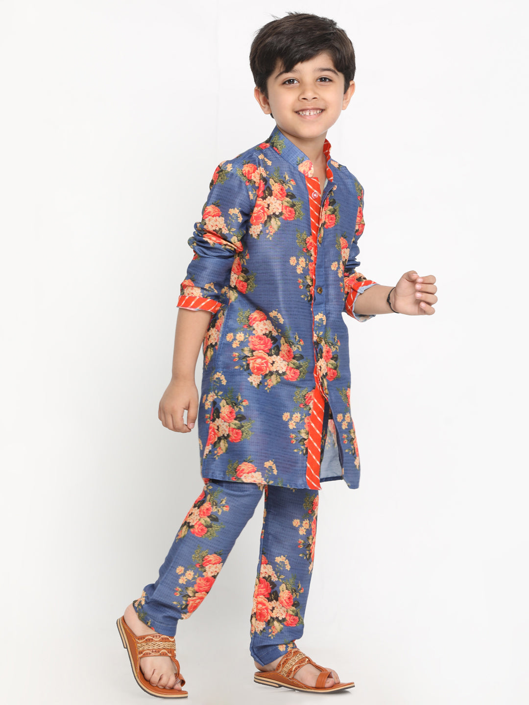 Vastramay Boys Floral Printed Blue Kurta Pyjama Set With Laharia Border