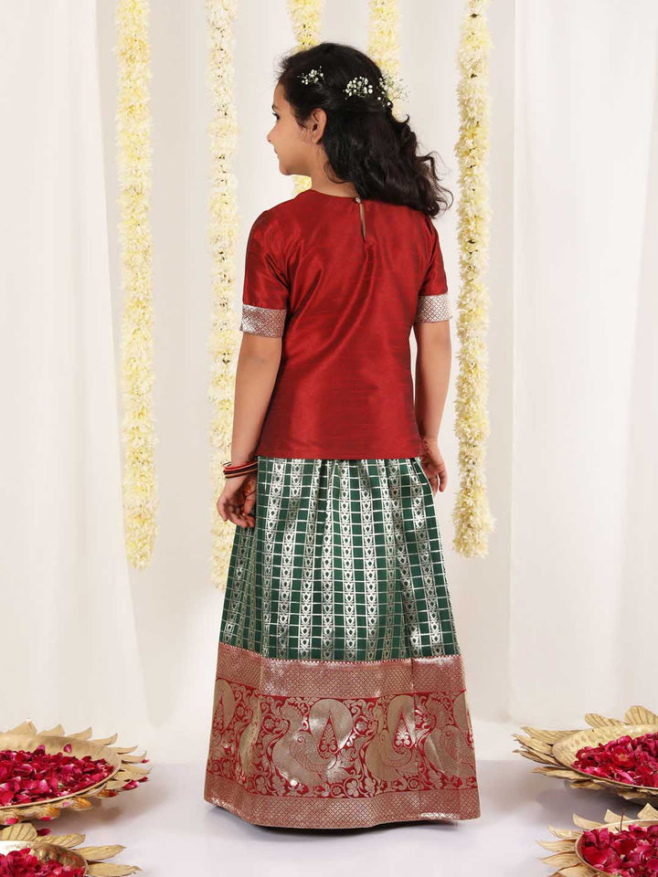 Vastramay Girl's Maroon And Green Pavda Pattu Lehenga Choli Set