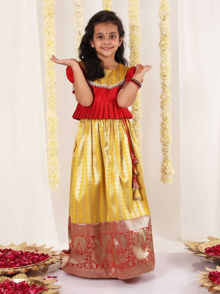 Vastramay Girl's Yellow Pavda Pattu Lehenga Choli Set