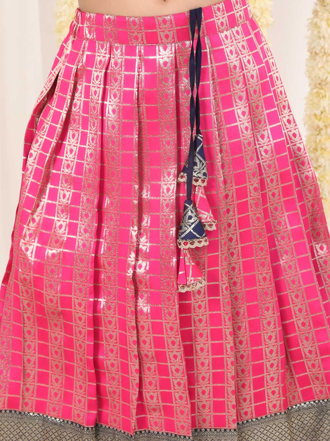 Vastramay Girl's Blue And Pink Pavda Pattu Lehenga Choli Set