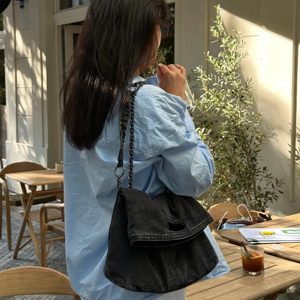 Jeana | Shoulder Bag  - By Qivii