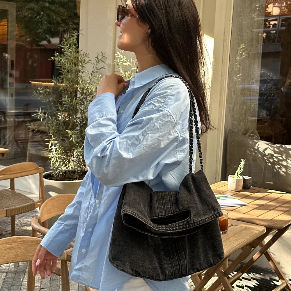 Jeana | Shoulder Bag  - By Qivii