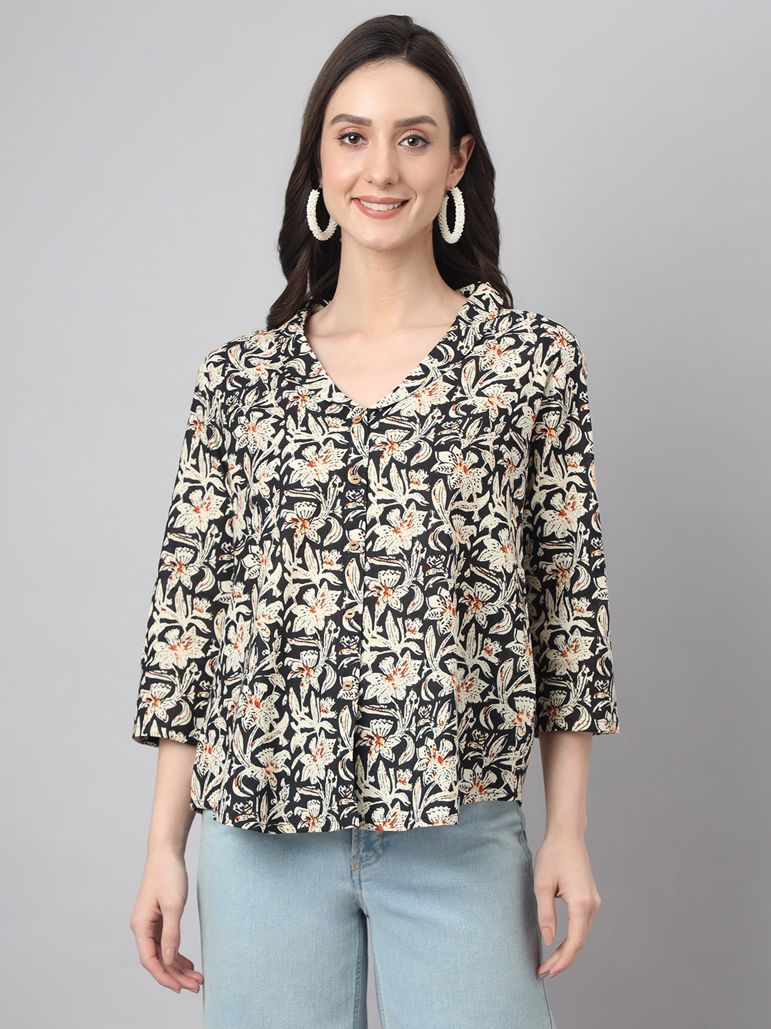 Women's Black Cotton Floral Print Regular Top  - By Janasya