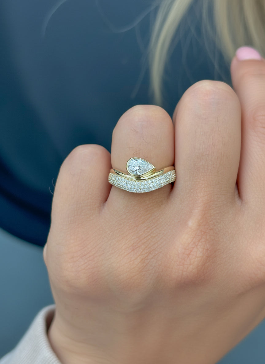 JPRG-3486/8899 Lab Grown Diamond Pear Bezel Set Wave Ring