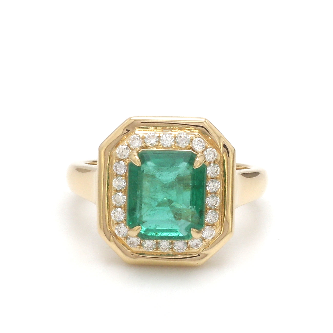 JPRG-3488/8901 Emerald Octagon With Diamond Ring