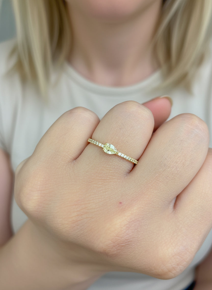 JPRG-3706/9310 Yellow Diamond Diamond Ring