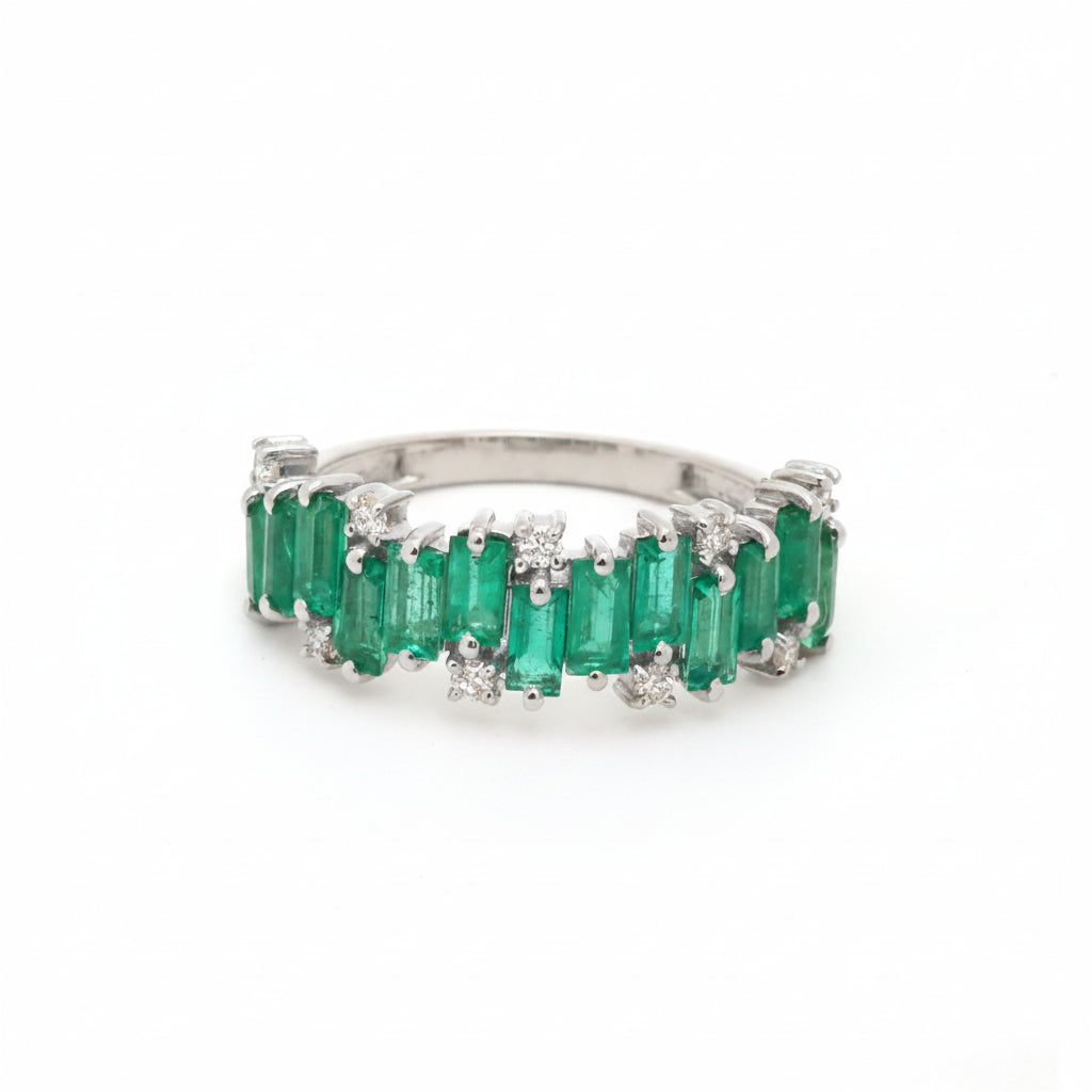 JPRG-3806/9502 Emerald Diamond Ring