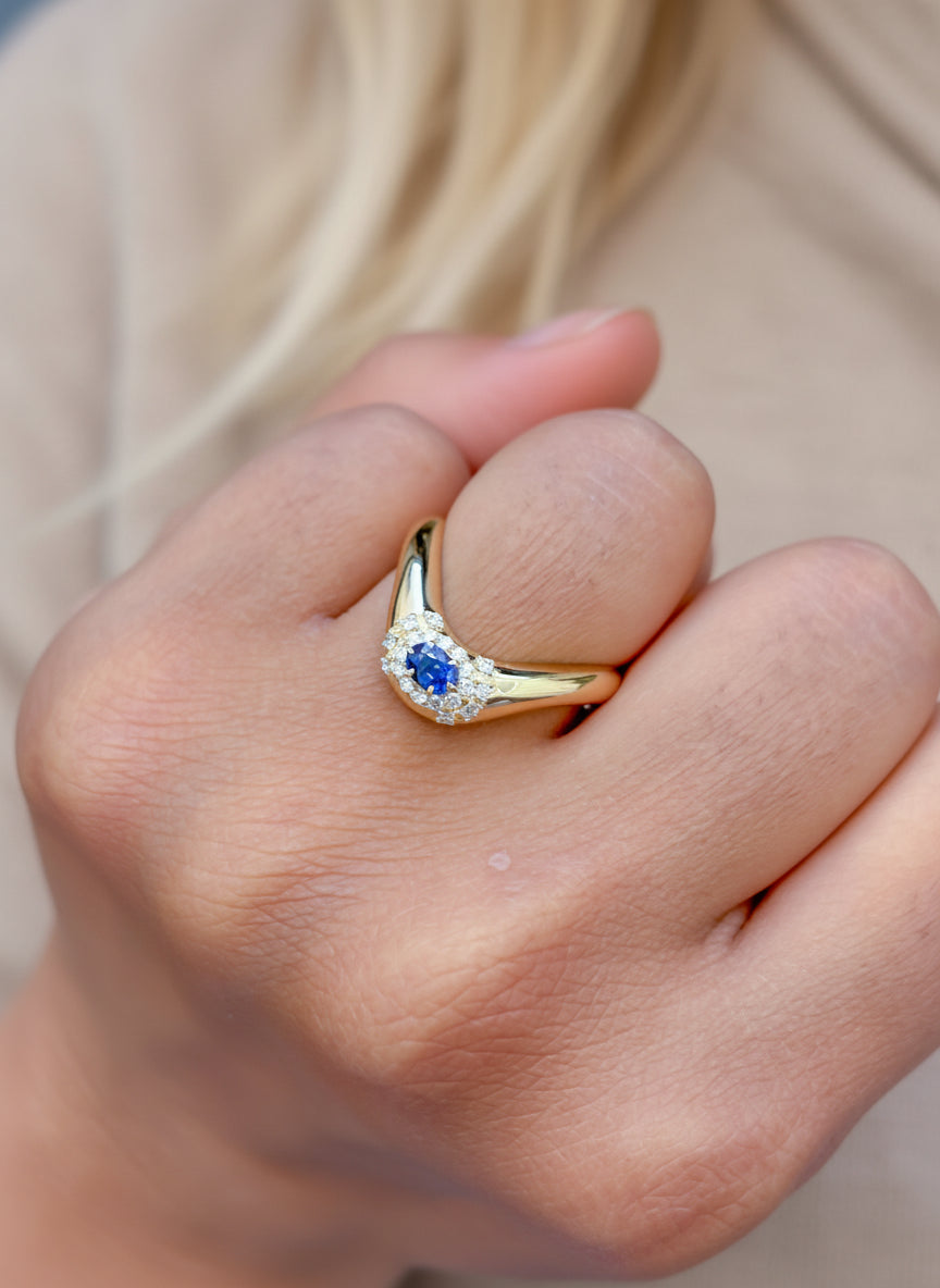 JPRG-3867/9591 Blue Sapphire Diamond Ring
