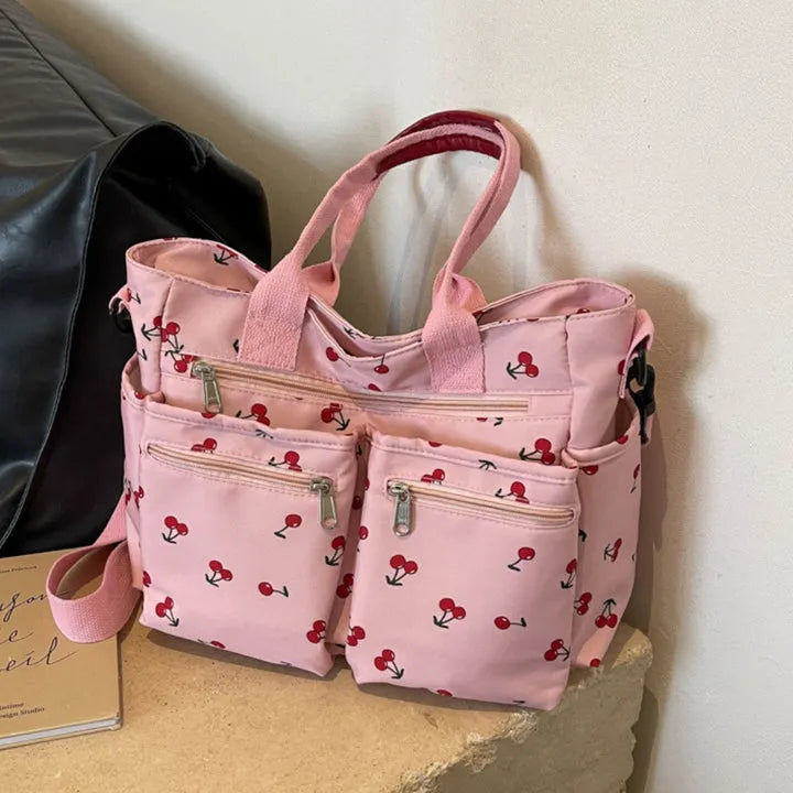 Kanna | Canvas & Cherry  - By Qivii