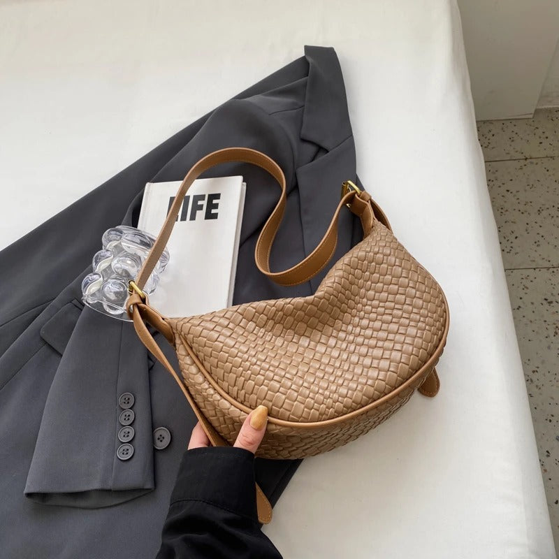 Cynha | Crossbody Bag  - By Qivii