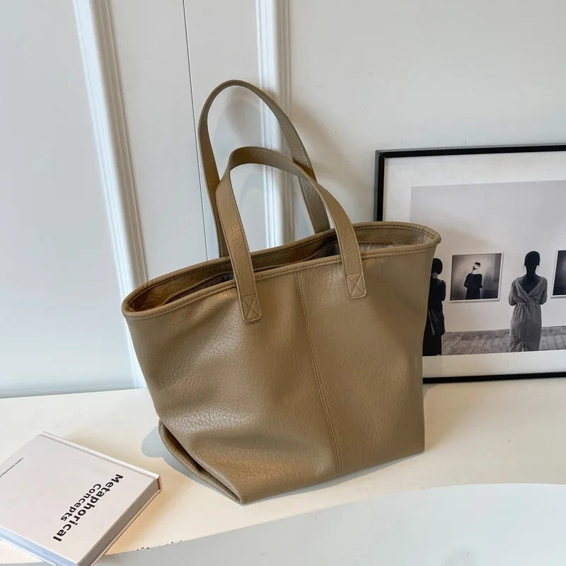 Manya | Tote Bag  - By Qivii