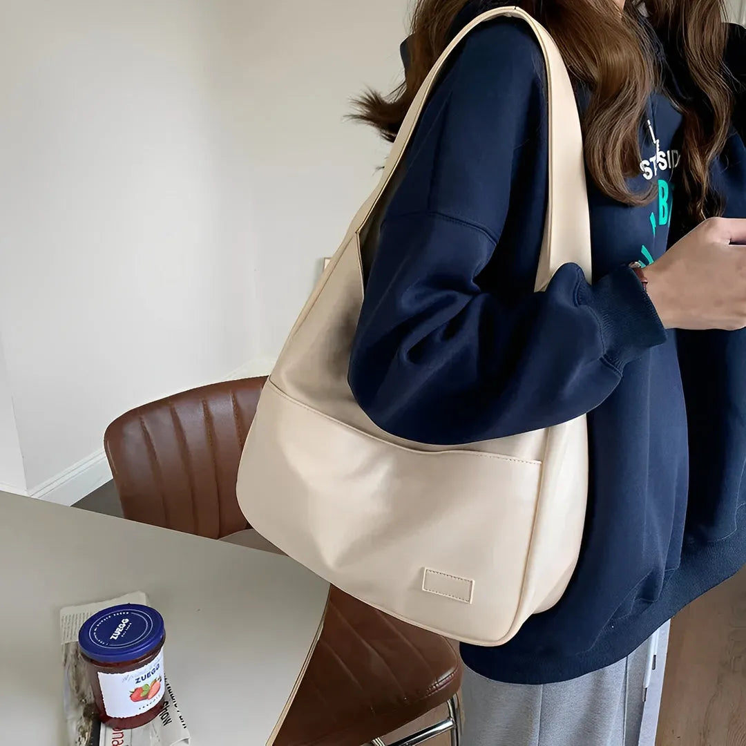 Lilya | Hobo Bag  - By Qivii