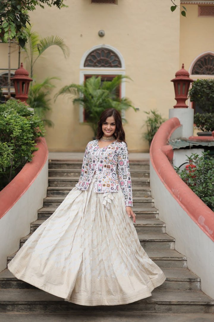 White Color Pure Dayble Viscose Jequard Standard Stitching With Can-can and Canvas Patta Lehenga